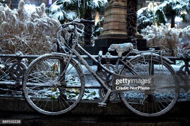 The city of Milan covered by an intense snowfall in the afternoon. Milan, December 10, 2017