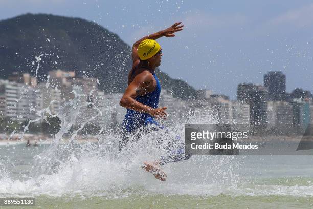 Allan do Carmo of Brazil in action on the course at Copacabana Beach during the Rei e Rainha do Mar 2017 on December 10, 2017 in Rio de Janeiro,...