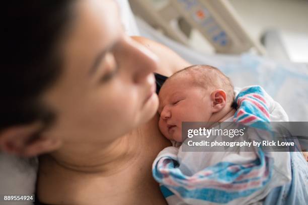 baby post delivery - baby arrival stock pictures, royalty-free photos & images