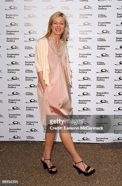 Lady Helen Taylor arrives at The Serpentine Gallery on July 9, 2009 in London, England.
