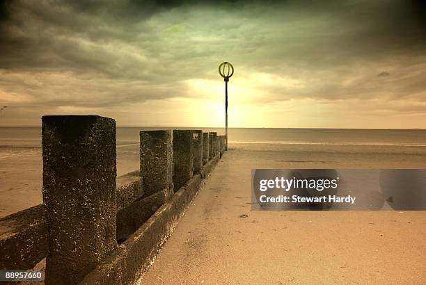 beach at portobello - portobello road stockfoto's en -beelden