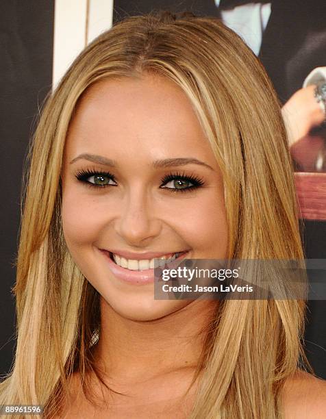 Actress Hayden Panettiere attends the sixth season premiere of HBO's "Entourage" at Paramount Studios on July 9, 2009 in Los Angeles, California.