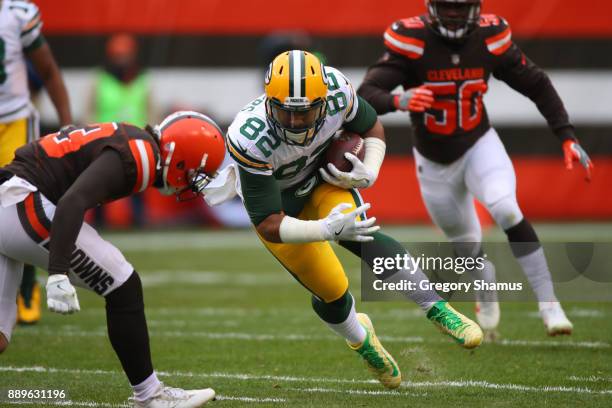 Richard Rodgers of the Green Bay Packers runs the ball in the second quarter against the Cleveland Browns at FirstEnergy Stadium on December 10, 2017...