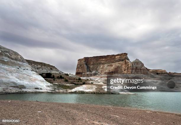 lone rock canyon, lake powell, utah - dipartimento degli interni degli stati uniti d'america foto e immagini stock