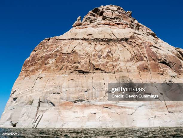 lone rock canyon, lake powell, utah - u.s. department of the interior stock pictures, royalty-free photos & images