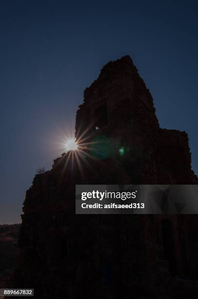 karfir kot ruins - dera ismail khan stock pictures, royalty-free photos & images