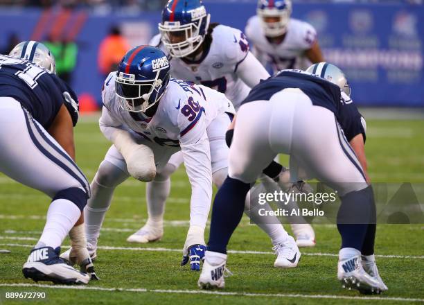 Jason Pierre-Paul of the New York Giants lines up against the Dallas Cowboys during their game at MetLife Stadium on December 10, 2017 in East...