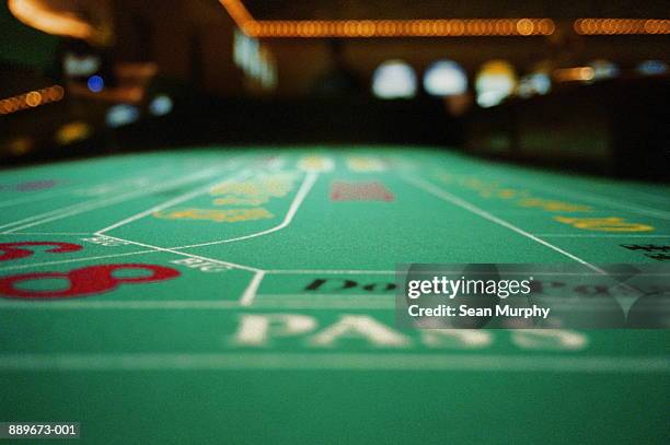 craps table in casino, close-up - casino table games stockfoto's en -beelden