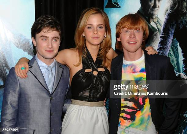 Actors Daniel Radcliffe, Emma Watson and Rupert Grint attend the "Harry Potter and the Half-Blood Prince" premiere at Ziegfeld Theatre on July 9,...