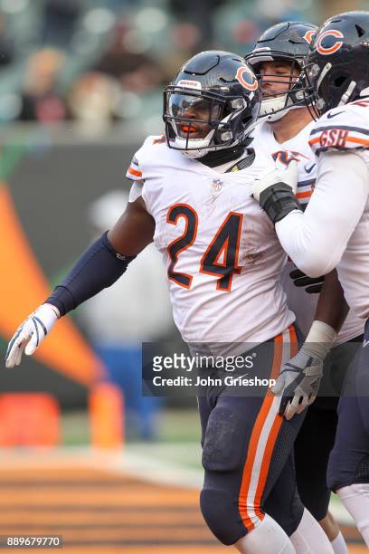 Jordan Howard of the Chicago Bears celebrates with teammates after a touchdown against the Cincinnati Bengals during the second half at Paul Brown...