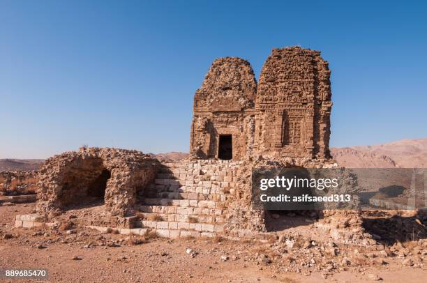 karfir kot ruins - dera ismail khan stock pictures, royalty-free photos & images