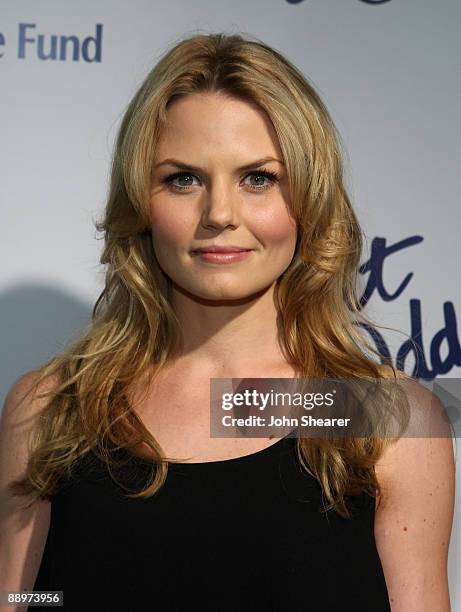 Actress Jennifer Morrison attends the Children's Defense Fund "Beating the Odds" dinner at the Beverly Hills Hotel on November 1, 2007 in Beverly...