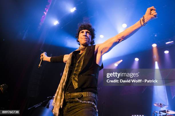 Gary Cherone from Extreme performs at Le Bataclan on December 10, 2017 in Paris, France.