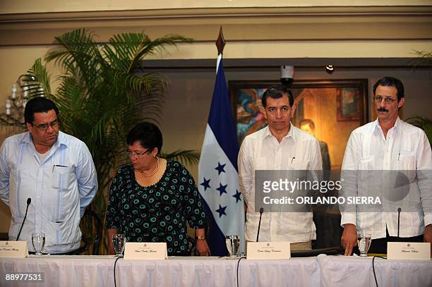 Arturo Corrales , Vilma Morales , Carlos Lopez and Mauricio Villeda , members of the delegation representing interim Honduran leader Roberto...