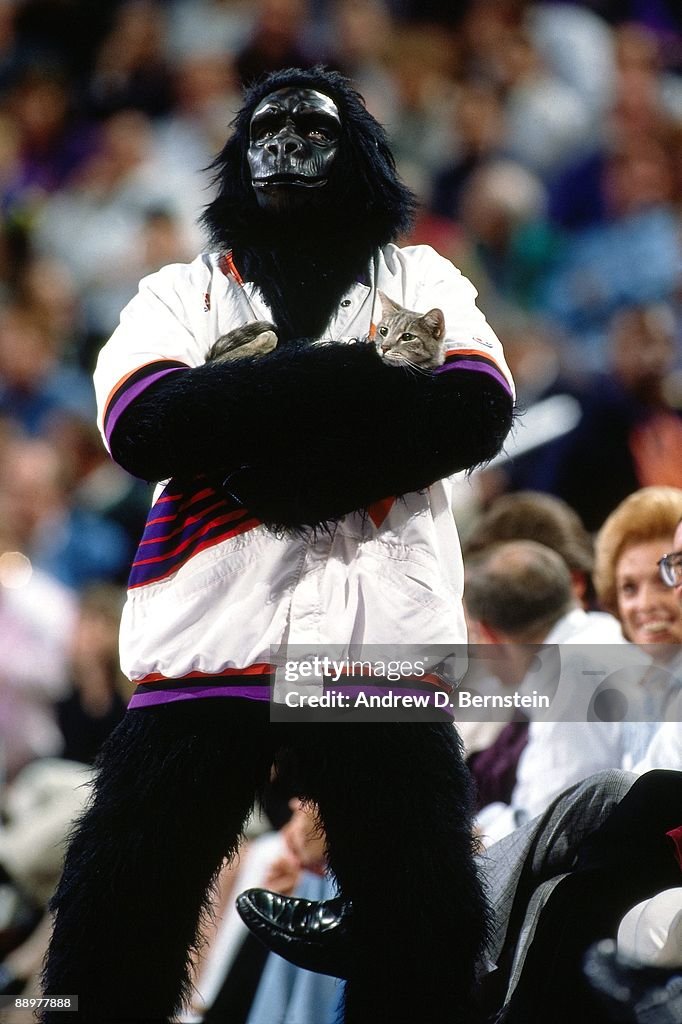 Sacramento Kings v Phoenix Suns