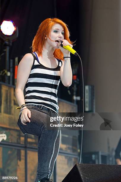 Hayley Williams of Paramore performs in concert at the Verizon Wireless Music Center on July 10, 2009 in Noblesville, Indiana.