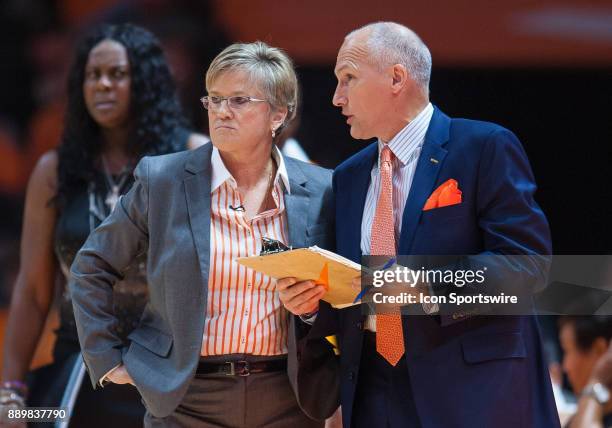 Tennessee Lady Volunteers head coach Holly Warlick and assistant coach Dean Lockwood talking during a game between the Texas Longhorns and Tennessee...