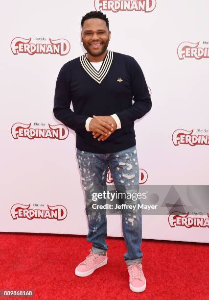 Actor Anthony Anderson arrives at a screening of 20th Century Fox's 'Ferdinand' at the Zanuck Theater at 20th Century Fox Lot on December 10, 2017 in...