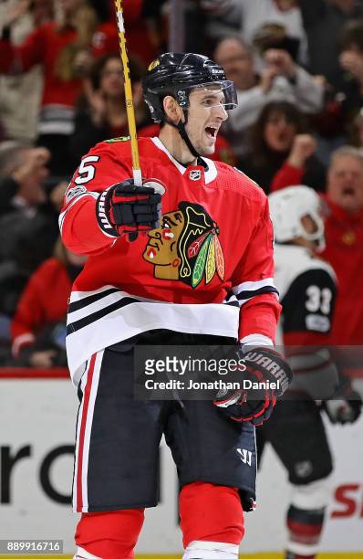 Artem Anisimov of the Chicago Blackhawks celebrates his third period goal against the Arizona Coyotes at the United Center on December 10, 2017 in...