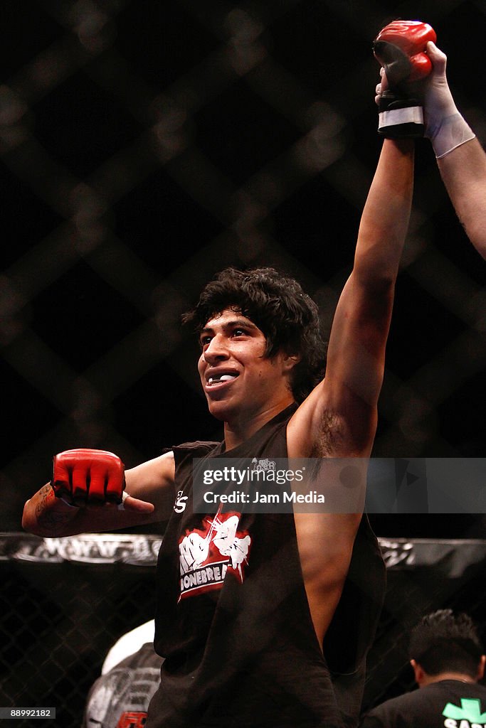 Total Combat 33
