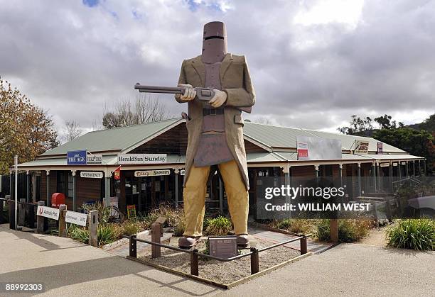 Australia-tourism-big-art BY NEIL SANDS A picture taken on May 26 shows a giant statue of Australian outlaw Ned Kelly at Glenrowan, the location of...