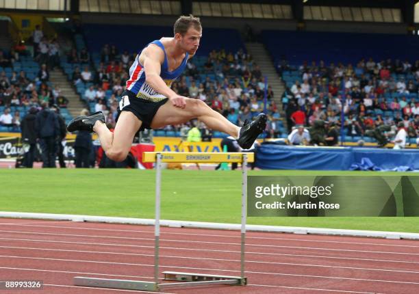 Rhys Williams competes during the men's 400m hurdles Heat 2 at Alexander Stadium on July 11, 2009 in Birmingham, England.