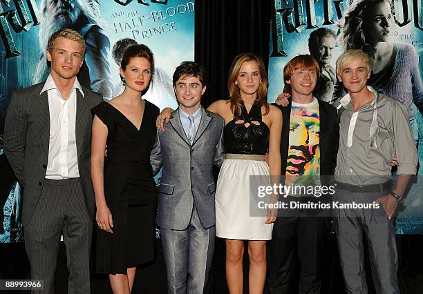 Actors Freddie Stroma, Michael Gambon, Warwick Davis, Bonnie Wright, Daniel Radcliffe, Emma Watson, Rupert Grint and Tom Felton attend the "Harry...