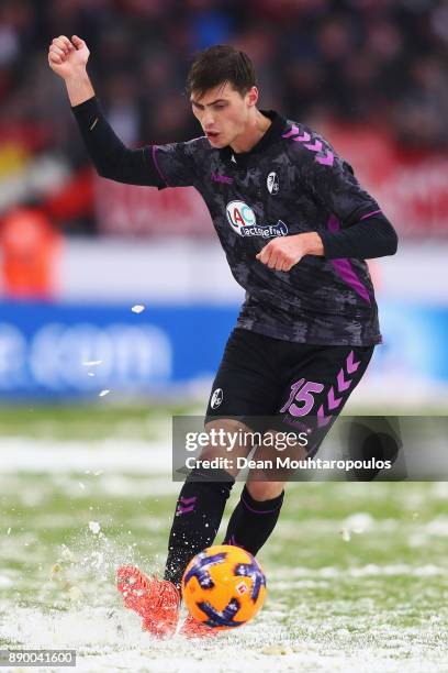 Pascal Stenzel of SC Freiburg in action during the Bundesliga match between 1. FC Koeln and Sport-Club Freiburg at RheinEnergieStadion on December...