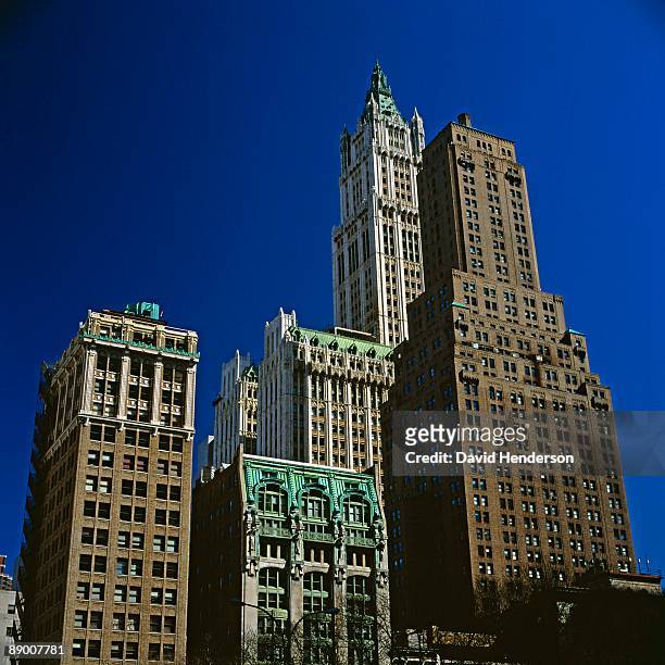 woolworth building and skyscrapers, new york city - woolworth building stockfoto's en -beelden