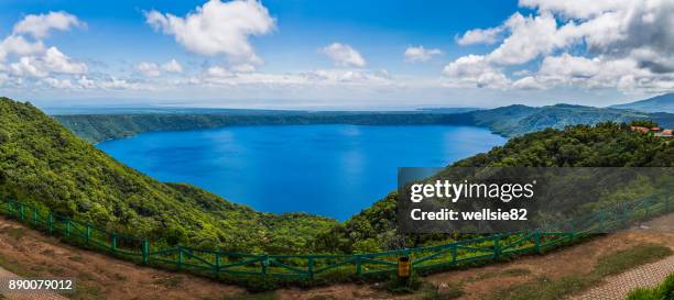 apoyo lagoon panorama - nicaragua imagens e fotografias de stock