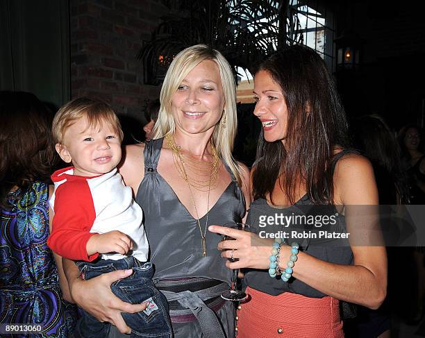 Jill Hennessy Family Photos and Premium High Res Pictures - Getty Images