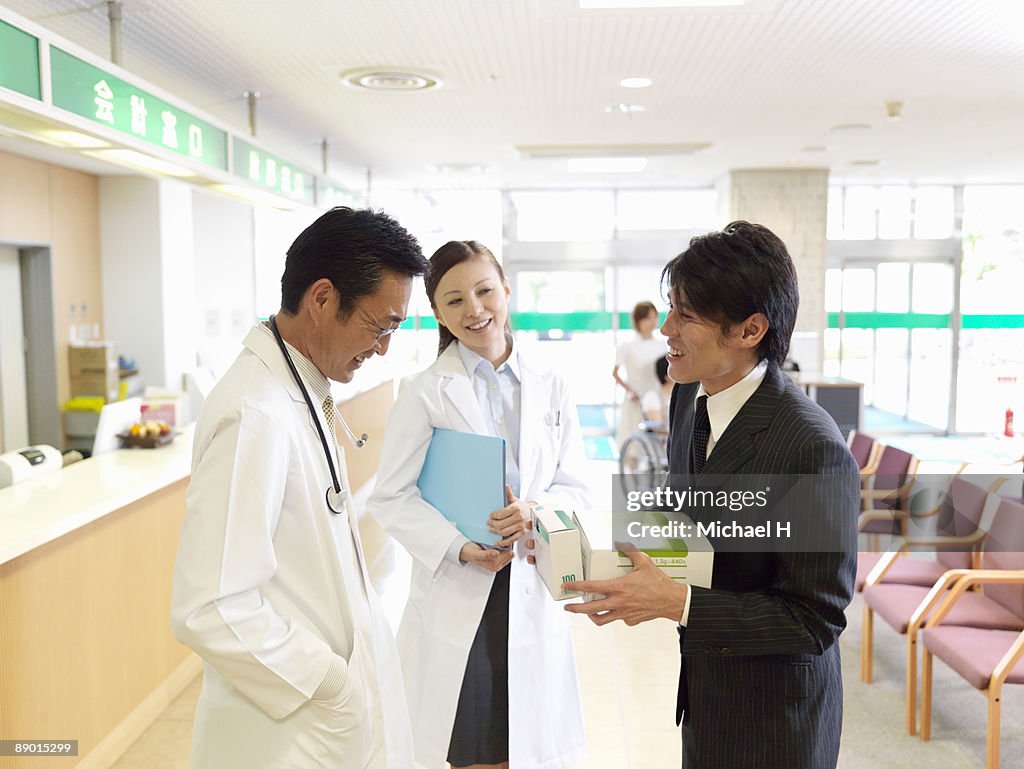 Doctors who speak with salesman of medical supply