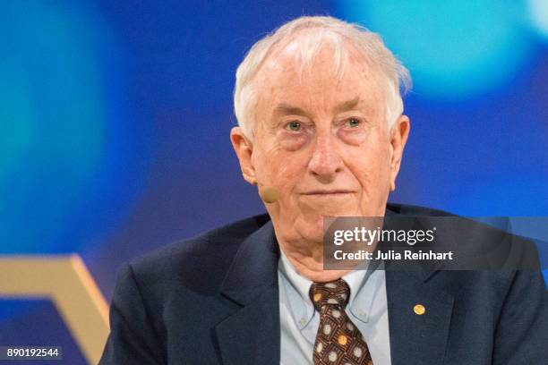 Peter Doherty Science Peter Nobel Photos and Premium High Res Pictures - Getty Images