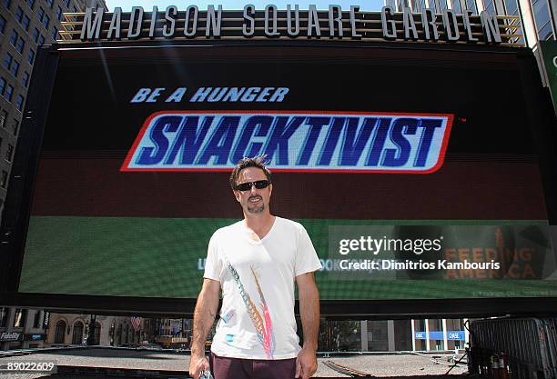 David Arquette launches the Snickers "Bar Hunger" Campaign atop Madison Square Garden on July 14, 2009 in New York City.