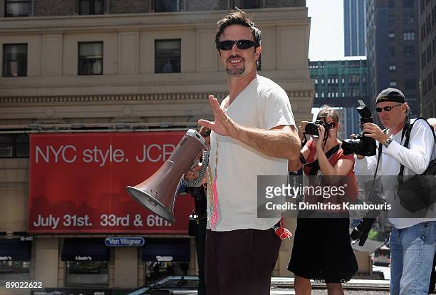 David Arquette launches the Snickers "Bar Hunger" Campaign atop Madison Square Garden on July 14, 2009 in New York City.