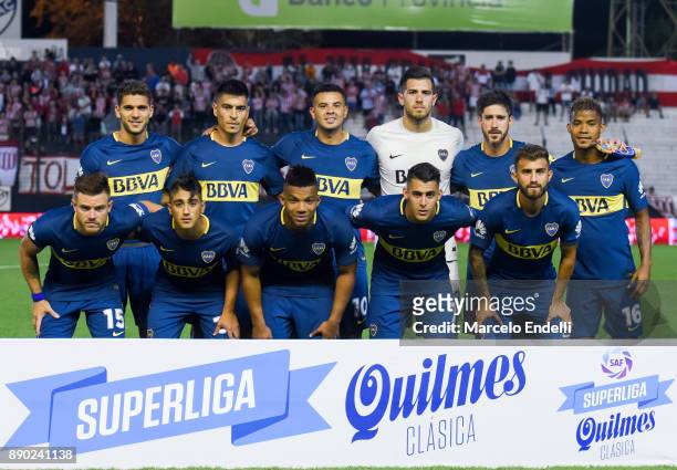Players of Boca Juniors pose for a photo prior to match between Estudiantes and Boca Juniors as part of the Superliga 2017/18 at Centenario Ciudad de...