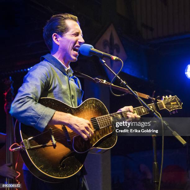 Farge Photos and Premium High Res Pictures - Getty Images