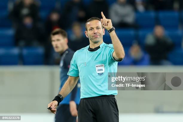 Referee Orel Grinfeld gestures during the UEFA Europa League group C match between 1899 Hoffenheim and PFC Ludogorets Razgrad at Wirsol...