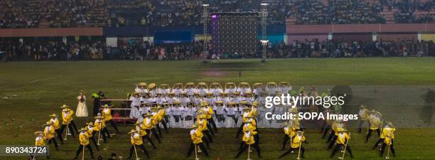 The hardworking farmers of the Philippines was proudly showcased during the dance performance of Sinulog Festival.The Biggest Annual Philippine...