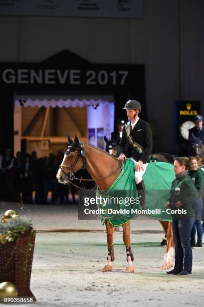 Kevin STAUT of France, riding Reveur de Hurtebise HDC, during the prize giving cerimony 17th Rolex IJRC Top 10 Final. International Jumping...