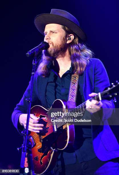 Singer Wesley Schultz of the band The Lumineers performs onstage during night two of KROQ Almost Acoustic Christmas 2017 at The Forum on December 9,...