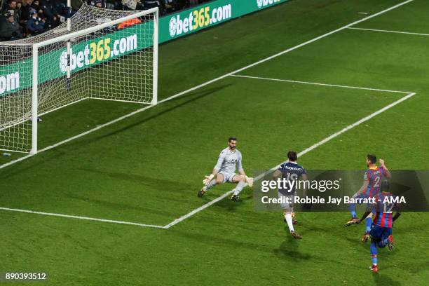 Jay Rodriguez of West Bromwich Albion and Julian Speroni of Crystal Palace during the Premier League match between West Bromwich Albion and Crystal...