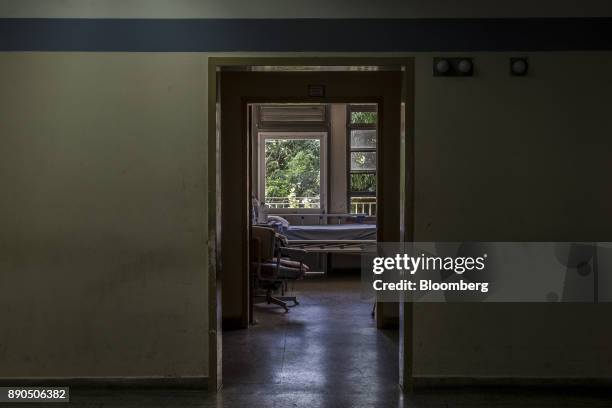 An empty hospital bed is seen in a room at the Luis Razetti University Hospital in Barcelona, Venezuela, on Friday, Aug. 25, 2017. The ruling...