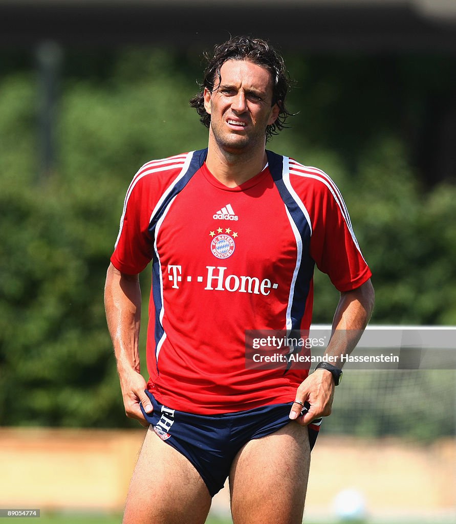 FC Bayern Muenchen - Training Session