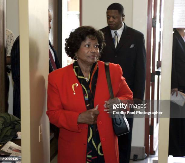 Katherine Jackson returns to the court house after a break in Michael Jackson's child molestation trial at Santa Barbara County Superior Court on...