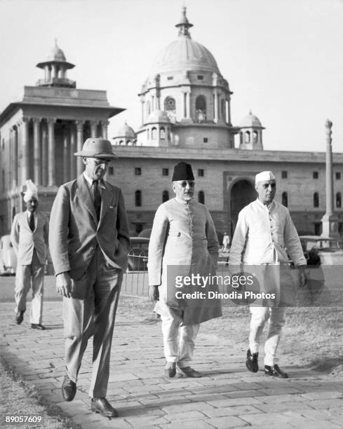 British War Cabinet minister Sir Stafford Cripps with Pandit Jawaharlal Nehru in New Delhi, India, March 1942. Cripps was negotiating with Indian...
