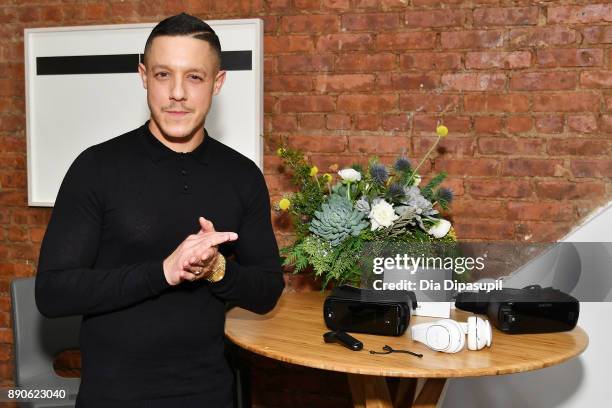 Theo Rossi experiences Samsung Gear VR during a party to celebrate the productÕs two year anniversary on December 11, 2017 in New York City.