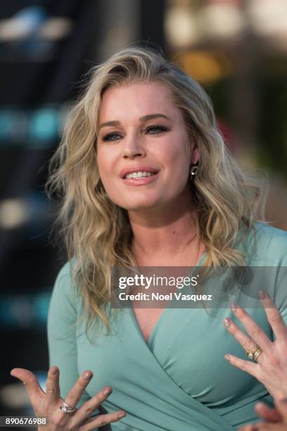 Rebecca Romijn visits "Extra" at Universal Studios Hollywood on December 11, 2017 in Universal City, California.