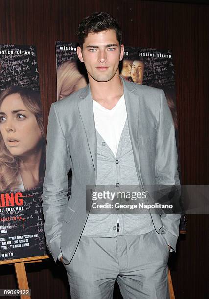 Model Sean O'Pry attends the "Homecoming" premiere at the MGM Screening Room July 16, 2009 in New York City.