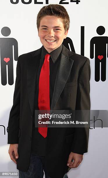 Noah Mathieu Frederick Matthews Photos and Premium High Res Pictures - Getty Images